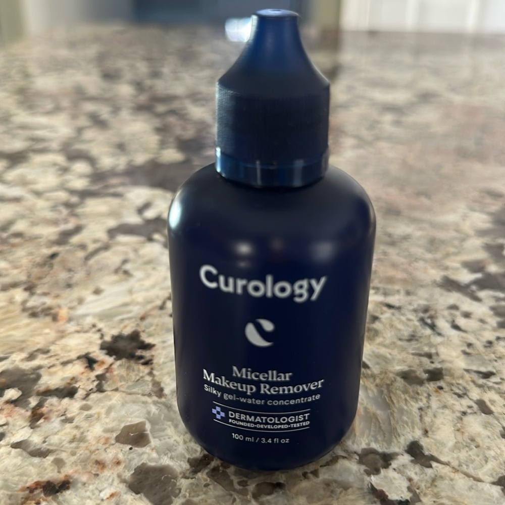 NEW Curology Micellular Makeup Remover 3.4 Fl oz🦋